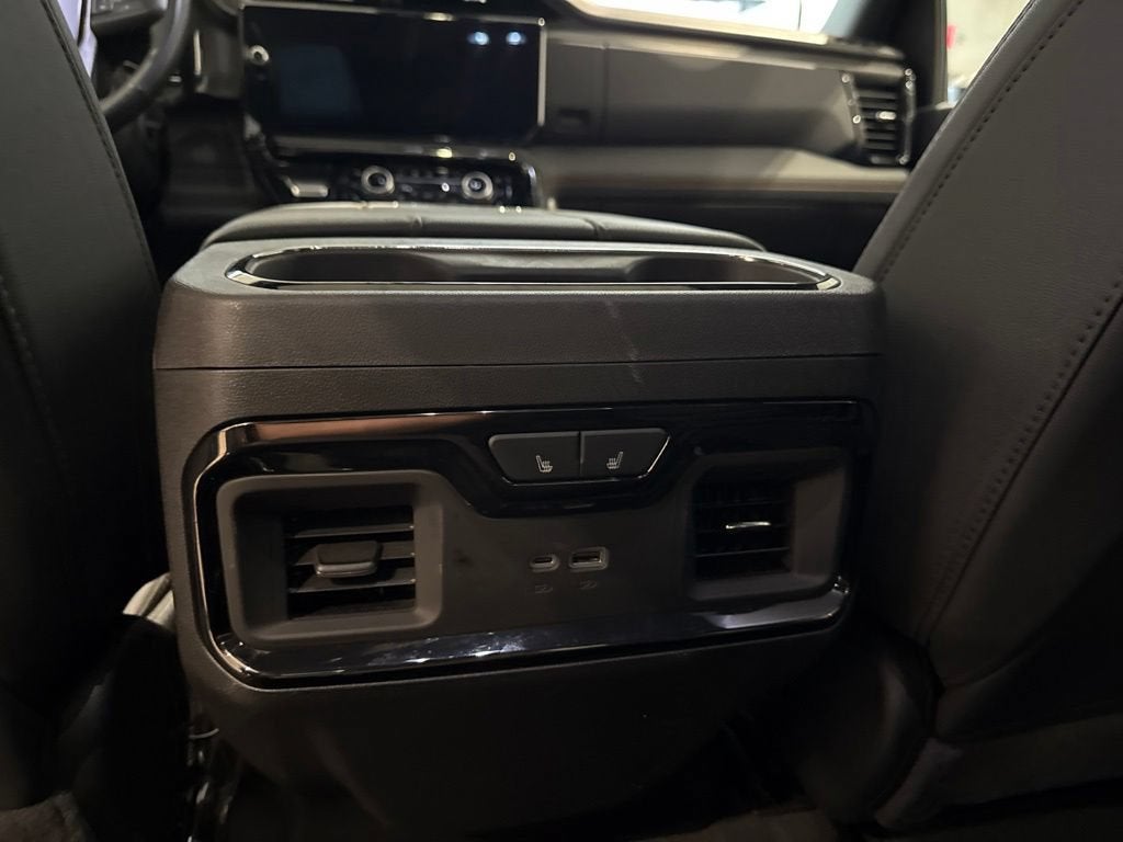 2024 GMC Sierra 3500 HD AT4