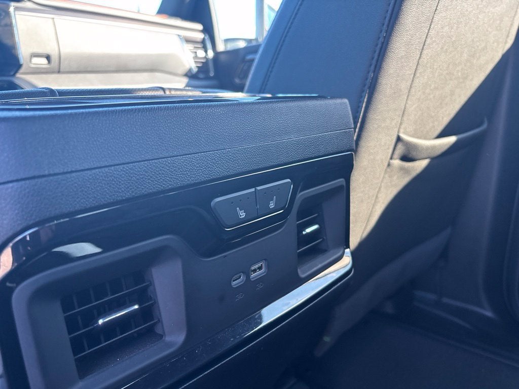 2024 GMC Sierra 3500 HD AT4
