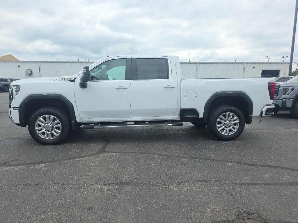 2024 GMC Sierra 3500 HD Denali