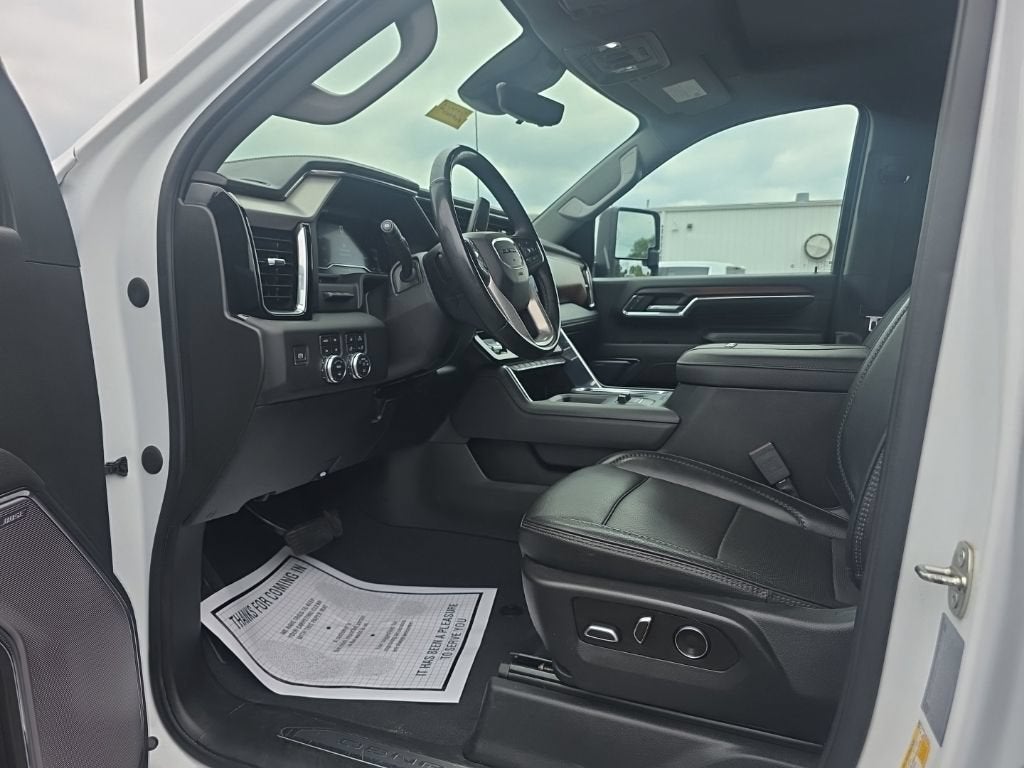 2024 GMC Sierra 3500 HD Denali