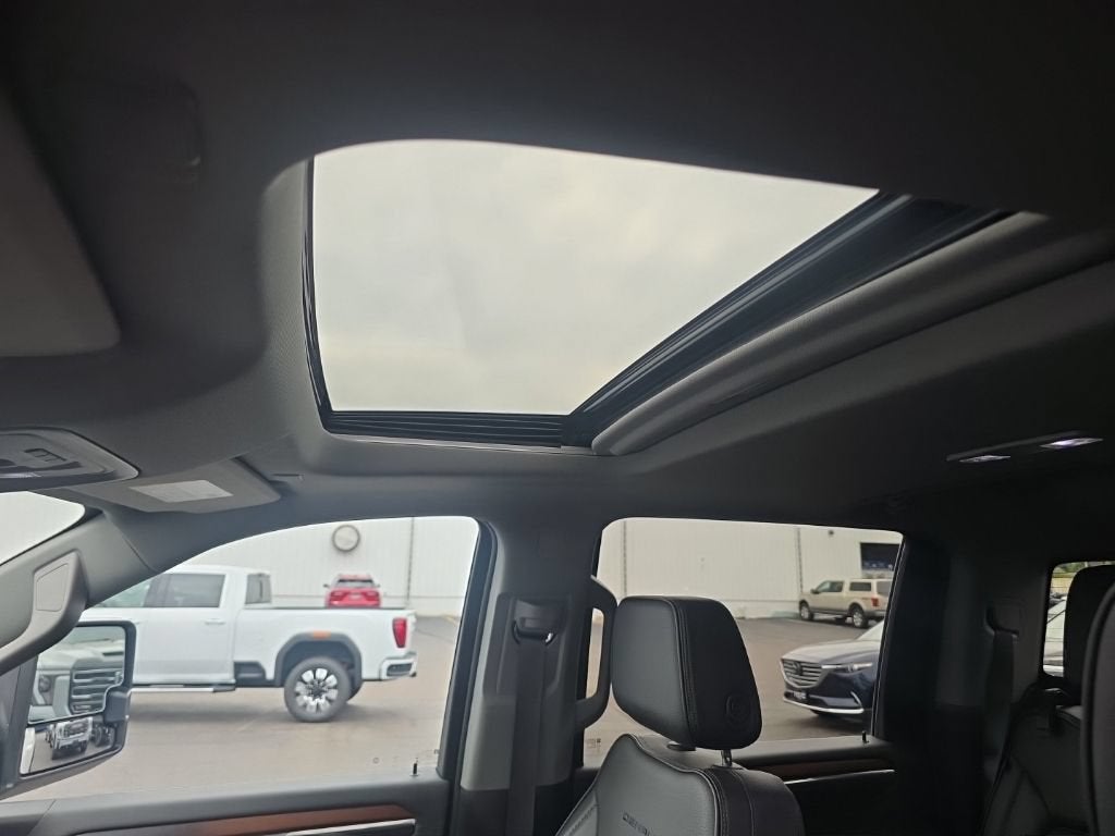 2024 GMC Sierra 3500 HD Denali