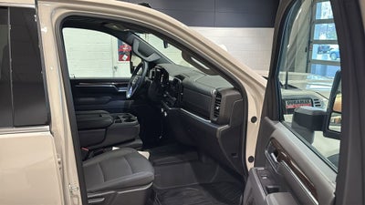 2026 GMC Sierra 3500 HD SLE