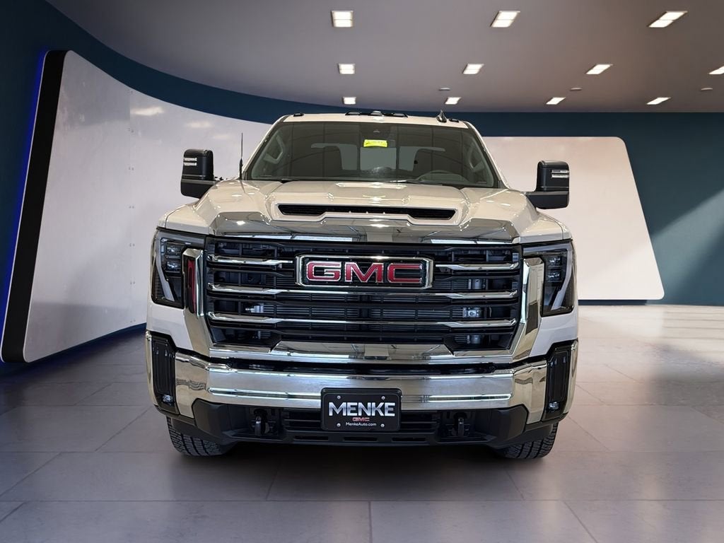 2026 GMC Sierra 3500 HD SLE