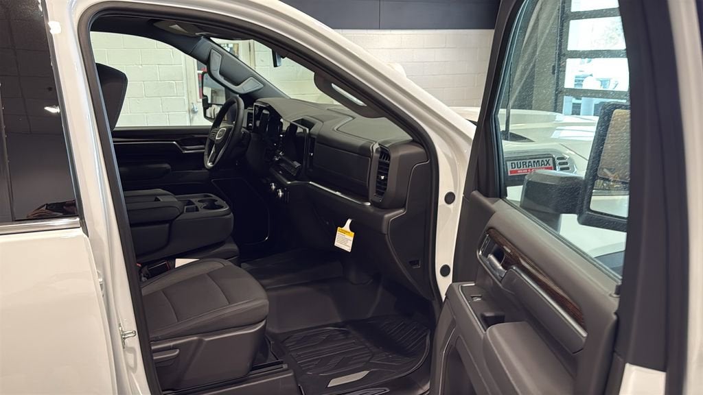 2026 GMC Sierra 3500 HD SLE DRW