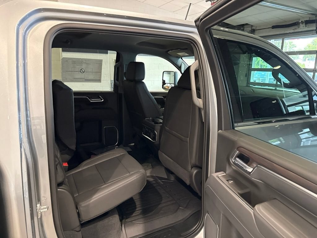 2026 GMC Sierra 3500 HD SLT