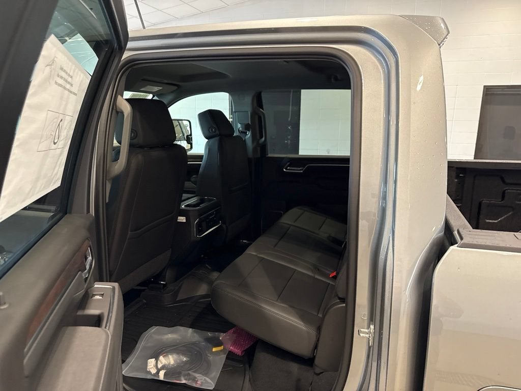 2026 GMC Sierra 3500 HD SLT