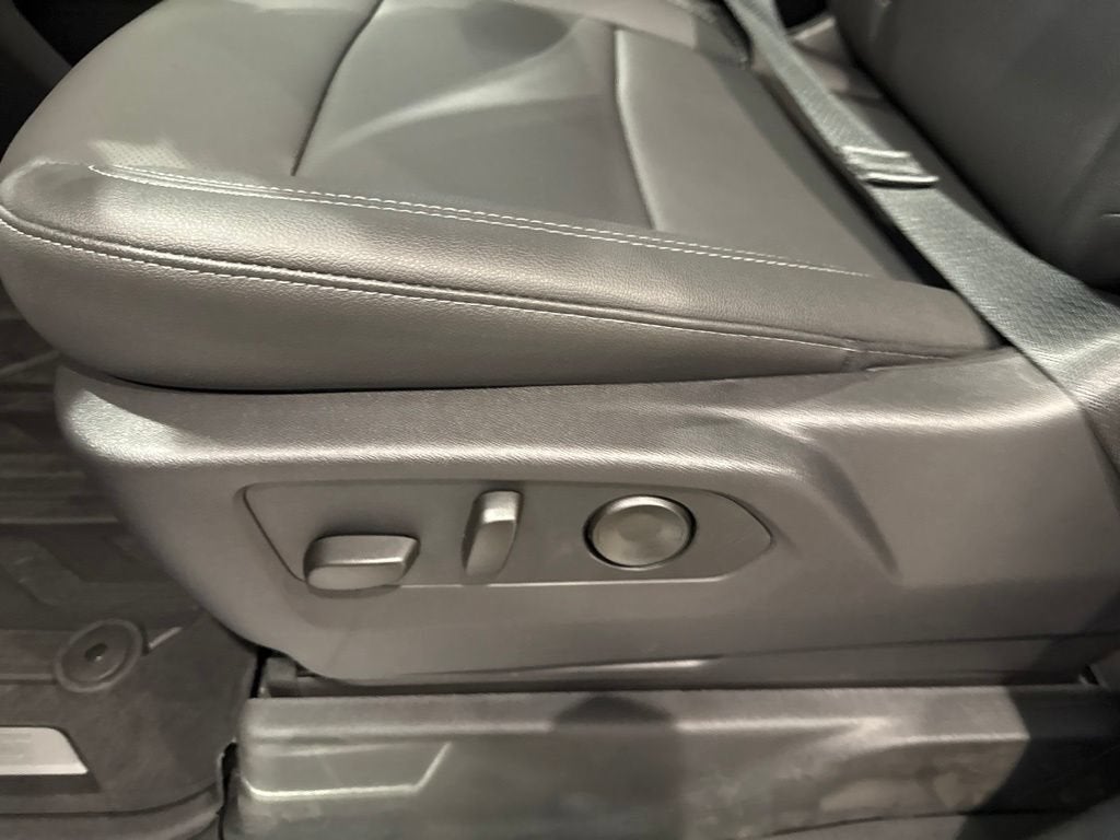 2026 GMC Sierra 3500 HD SLT