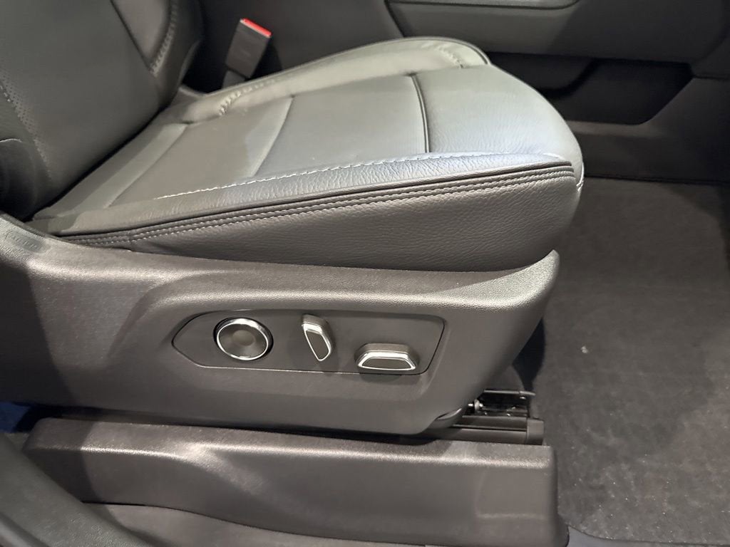 2025 GMC Sierra 3500 HD Denali
