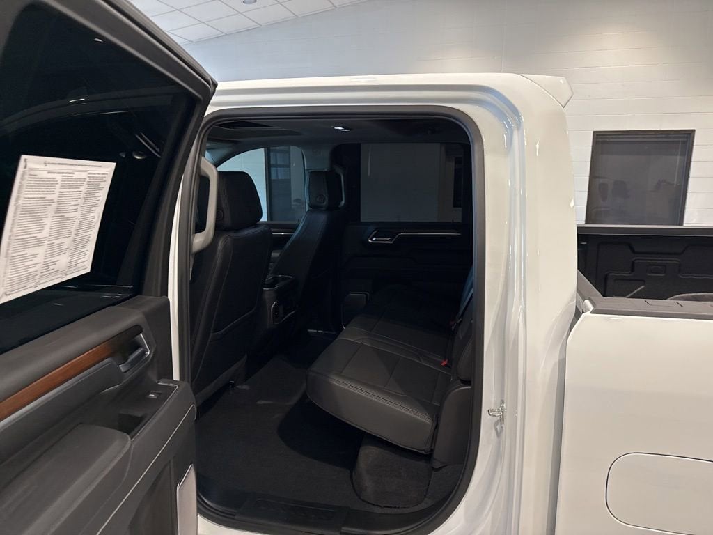 2025 GMC Sierra 3500 HD Denali