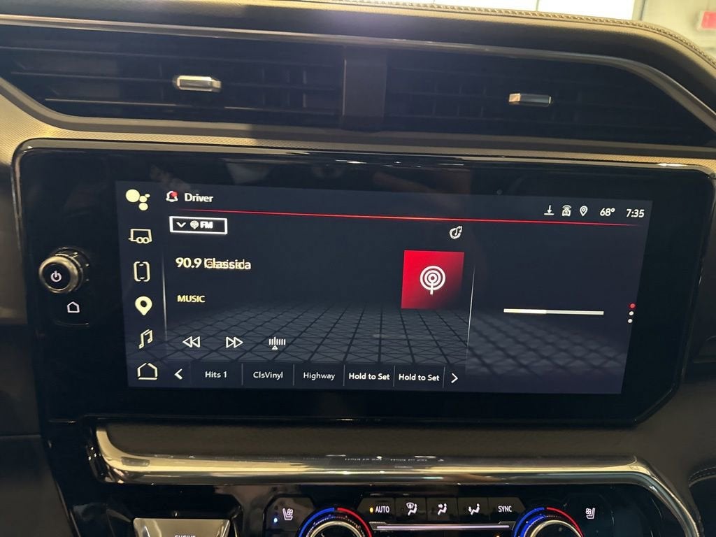 2025 GMC Sierra 3500 HD Denali