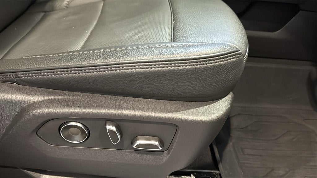 2025 GMC Sierra 3500 HD Denali