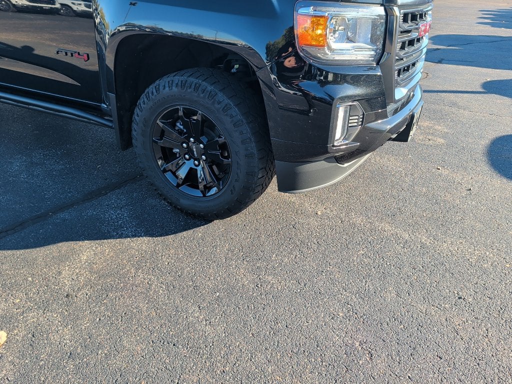 2022 GMC Canyon 4WD AT4 w/Leather