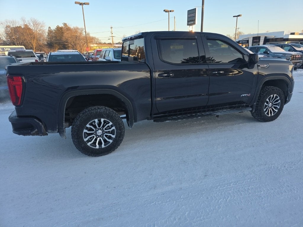 2022 GMC Sierra 1500 AT4