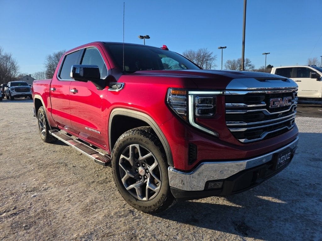2024 GMC Sierra 1500 SLT
