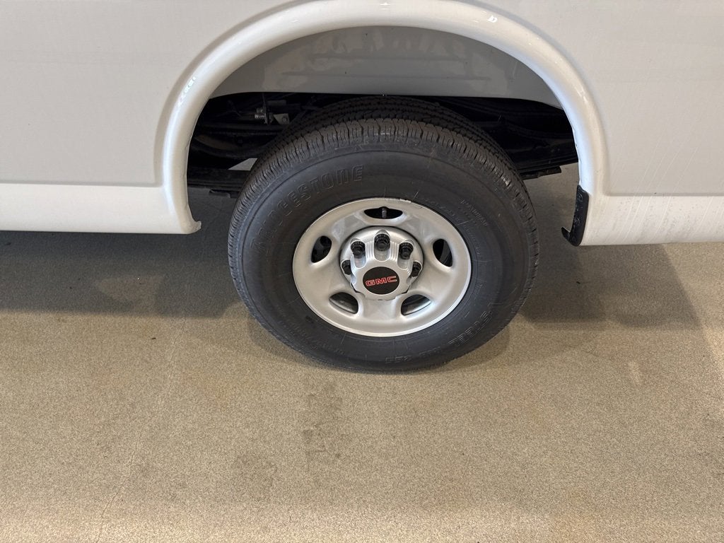 2025 GMC Savana Cargo 2500 Work Van