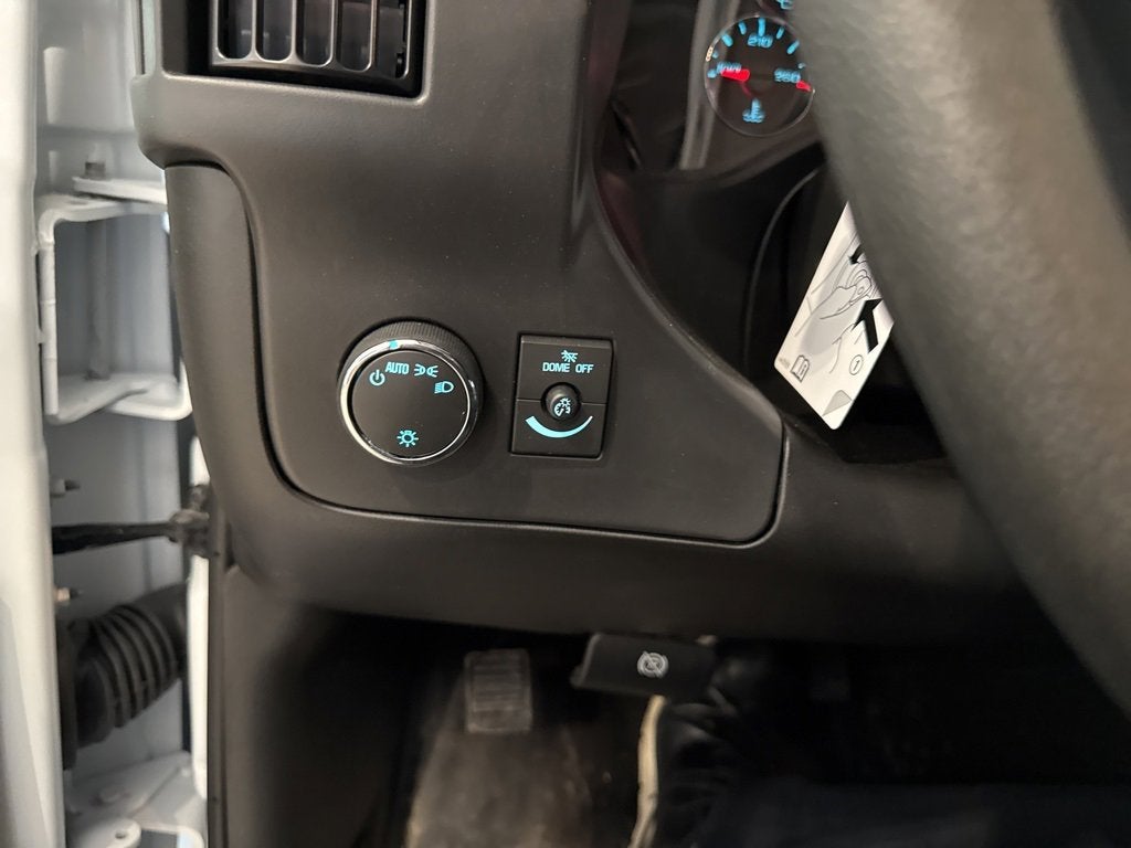 2025 GMC Savana Cargo 2500 Work Van