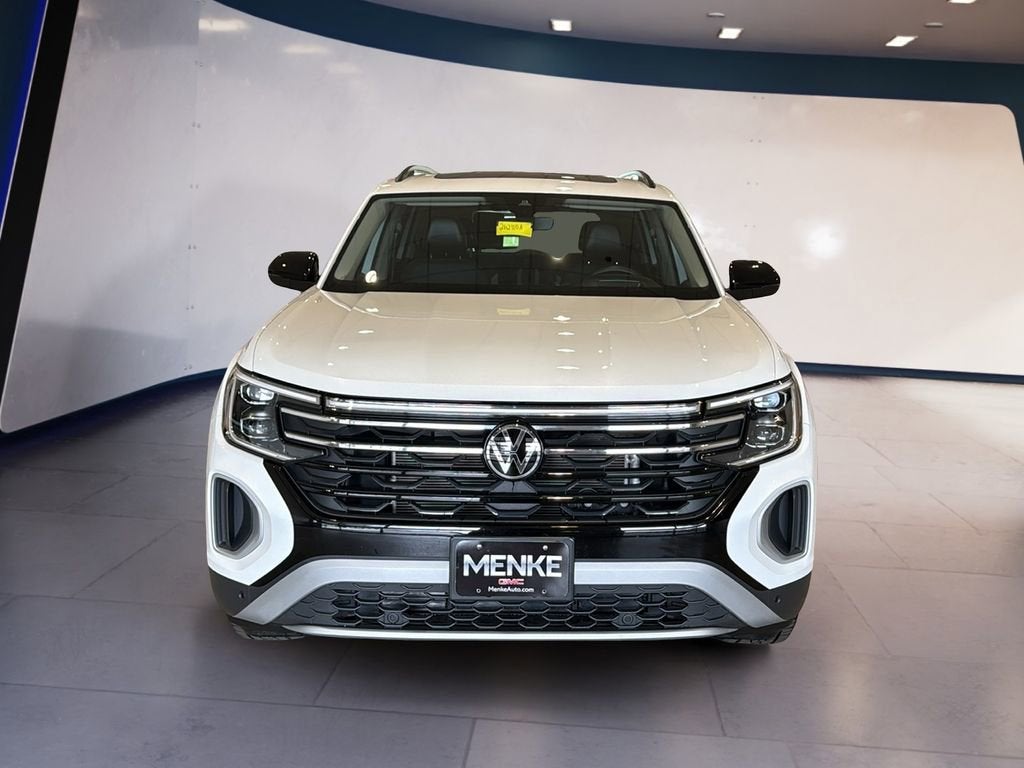2024 Volkswagen Atlas 2.0T Peak Edition SEL