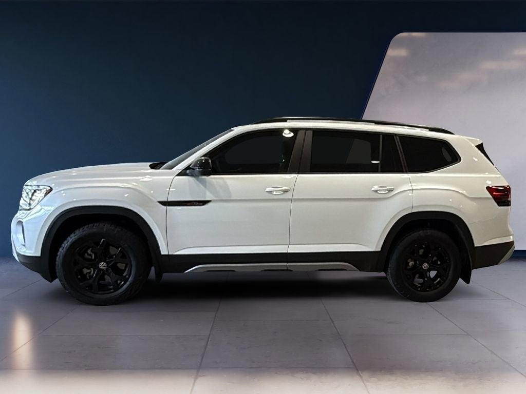 2024 Volkswagen Atlas 2.0T Peak Edition SEL