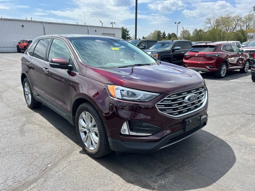 2022 Ford Edge Titanium