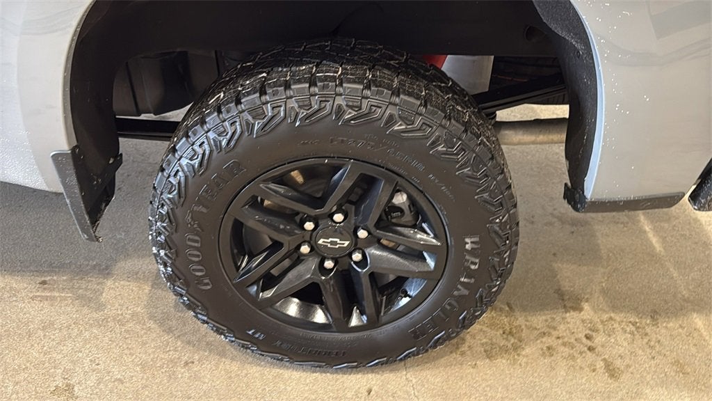 2025 Chevrolet Silverado 1500 Custom Trail Boss