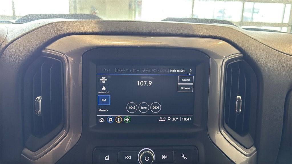 2025 Chevrolet Silverado 1500 Custom Trail Boss