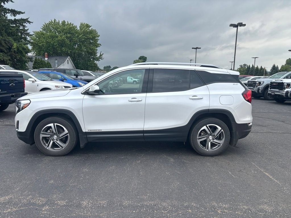 2021 GMC Terrain SLT