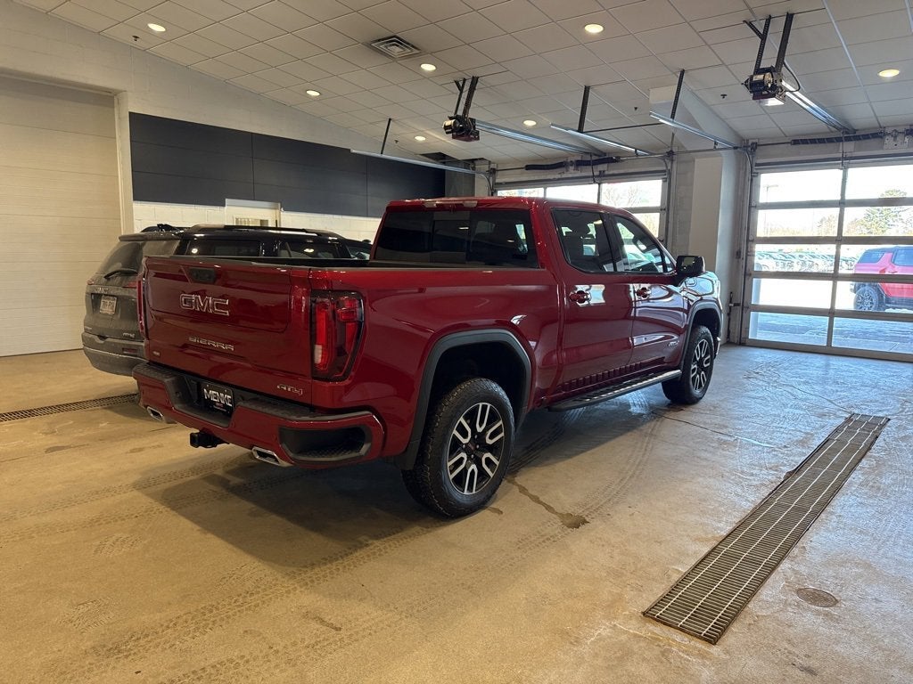 2025 GMC Sierra 1500 AT4