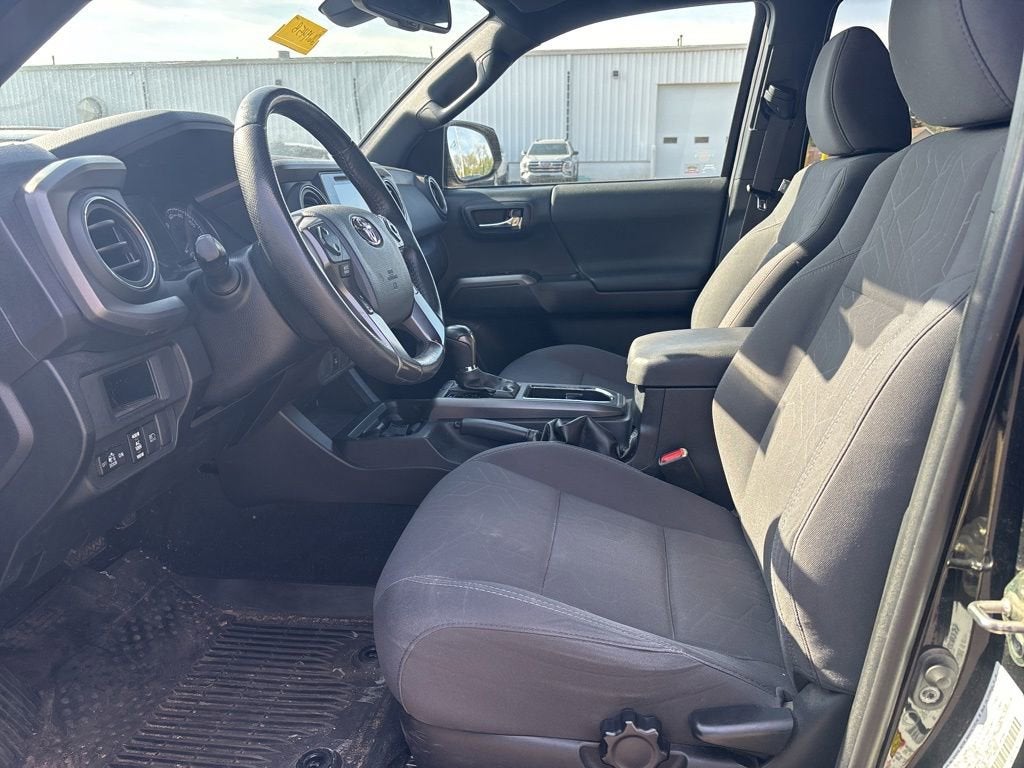 2018 Toyota Tacoma SR