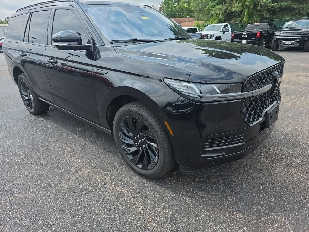 2025 Lincoln Navigator Reserve