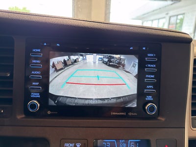 2020 Toyota Sienna XLE