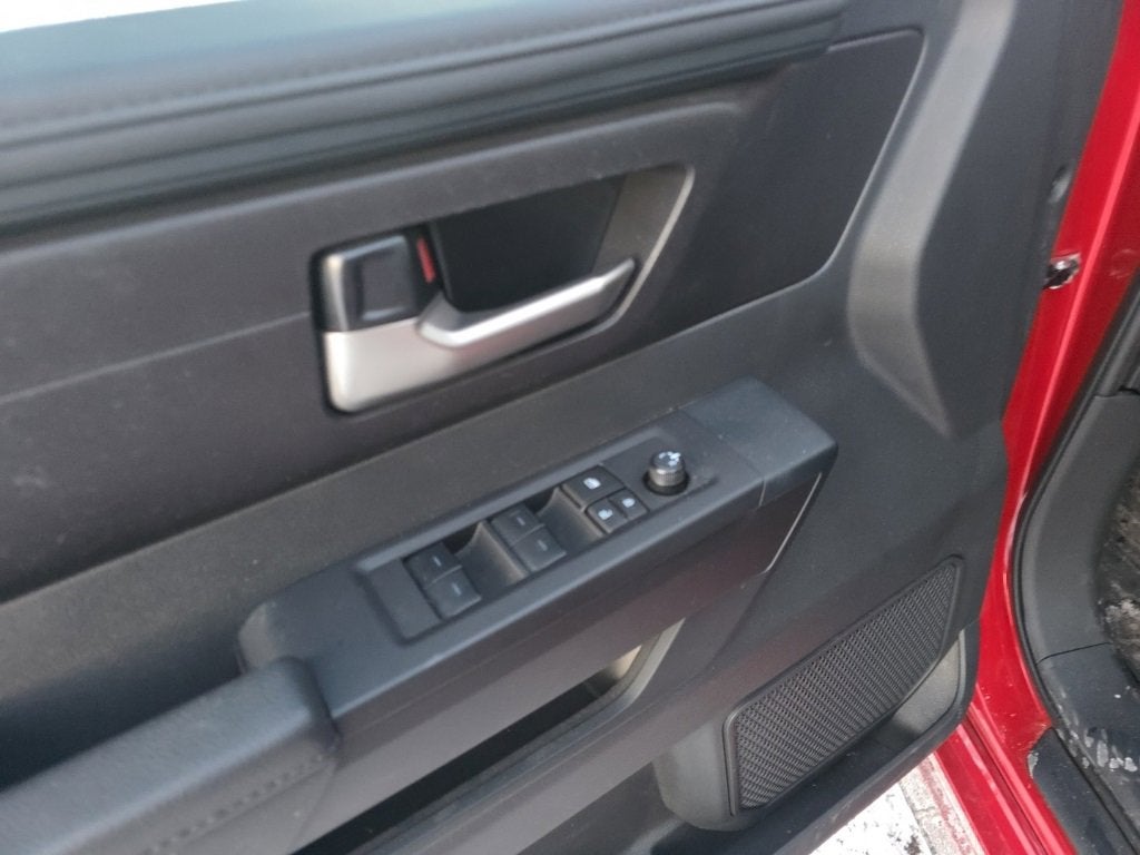 2024 Toyota Tundra 4WD SR5