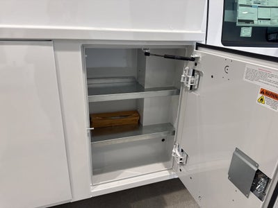 2025 GMC Savana Cutaway 3500 1WT