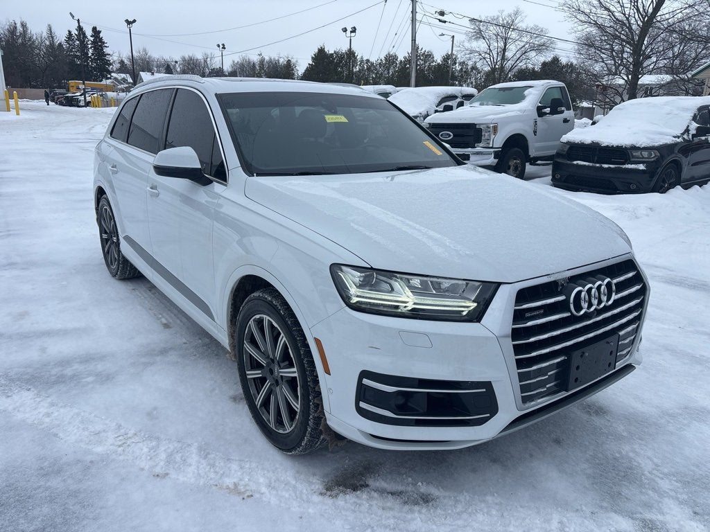 2019 Audi Q7 Premium Plus